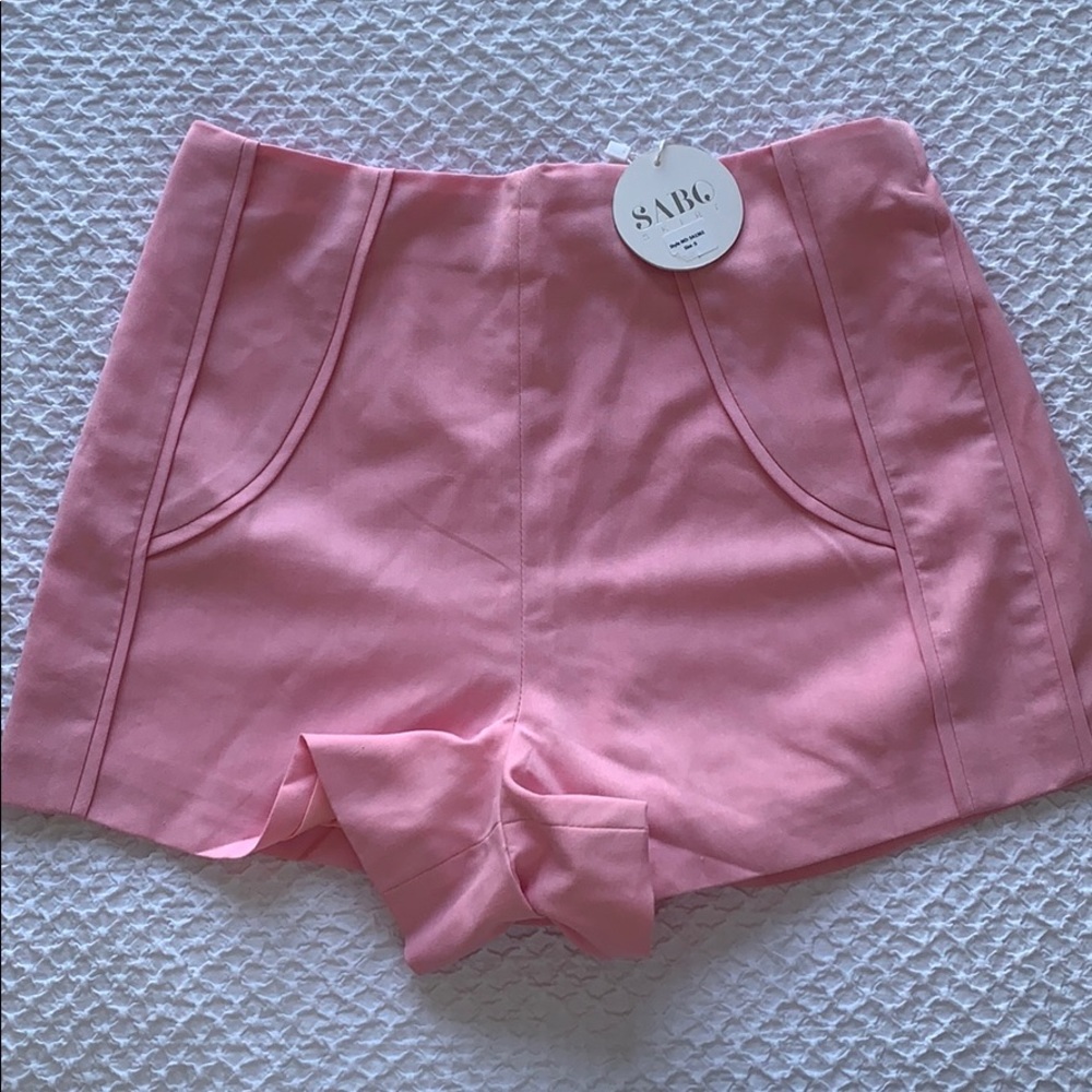 High-wasted baby pink shorts